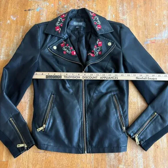 Kenneth Cole Reaction Moto Jacket Womens Small Black Faux Leather Floral Embroid - Picture 4 of 7